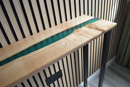 Emerald River Console